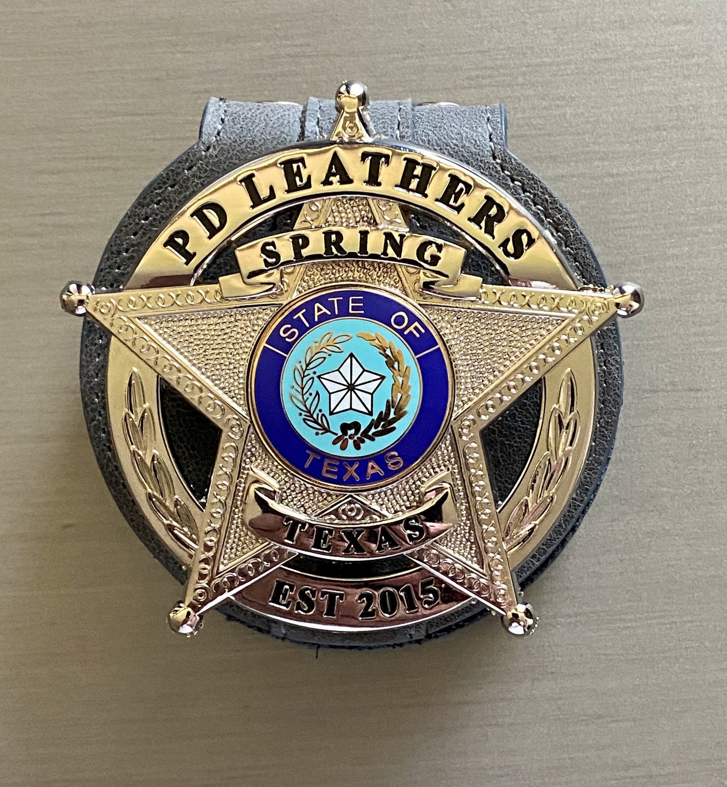 Police Badge Holder-Gray Full Grain Leather-Round Belt Clip - Optional to Use Around The Neck