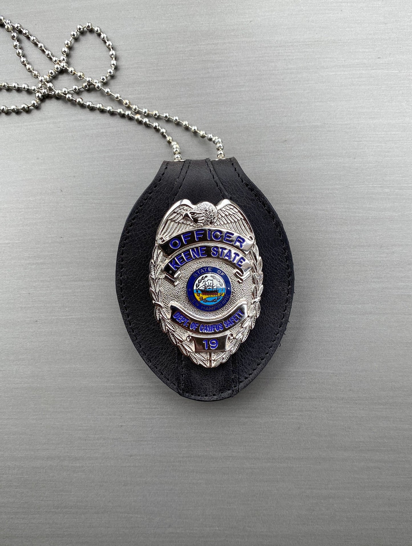 Black Full Grain Leather Oval Police Badge Holder Belt Clip - Optional to Use Around The Neck